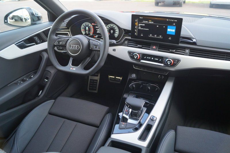 Audi A4 Avant S-Line 40TFSI - Samsaru's Car Outlet