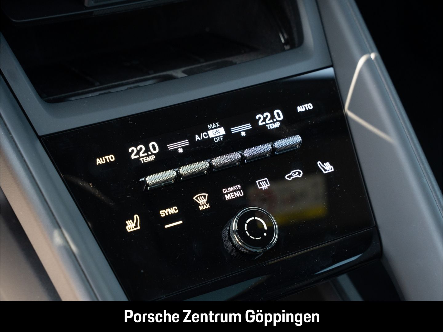 Porsche Macan BOSE InnoDrive LED-Matrix Panoramadach