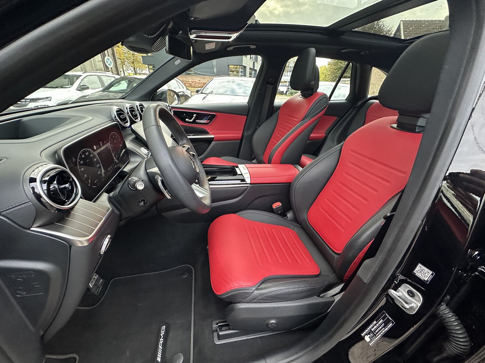Mercedes-Benz GLC 300 4Matic 9G-TRONIC AMG Line Advanced