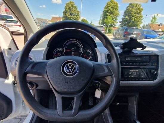 Volkswagen e-up! Style - Samsaru's Car Outlet