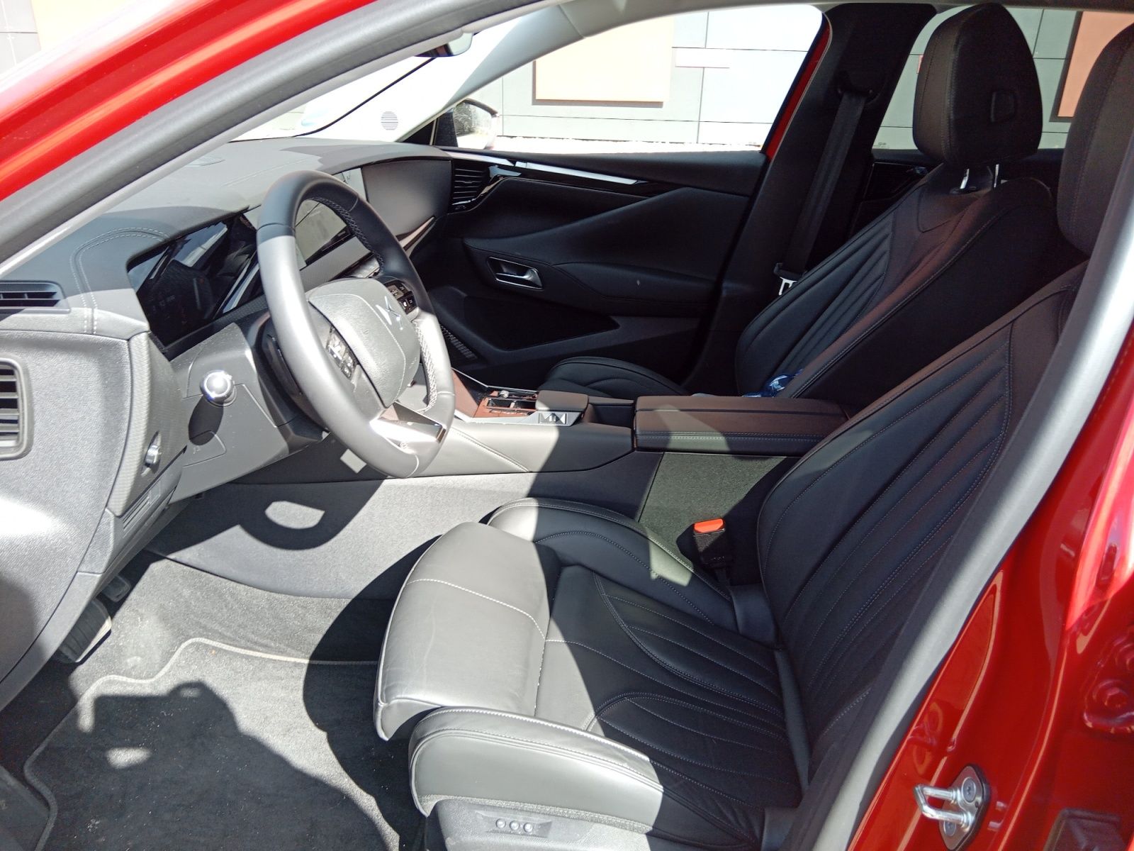 DS Automobiles DS4 Rivoli 130 ACC+LED+Navi+SHZ+2xKlima+Kam.+LM