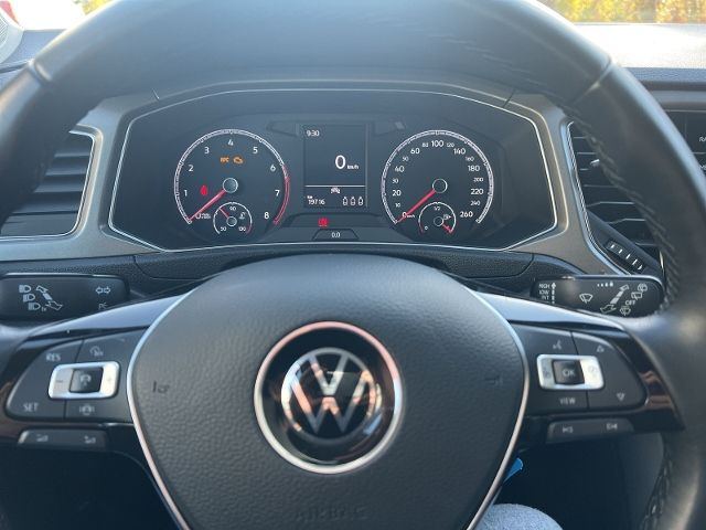 Volkswagen T-Roc 1.0 TSI Style - Samsaru's Car Outlet