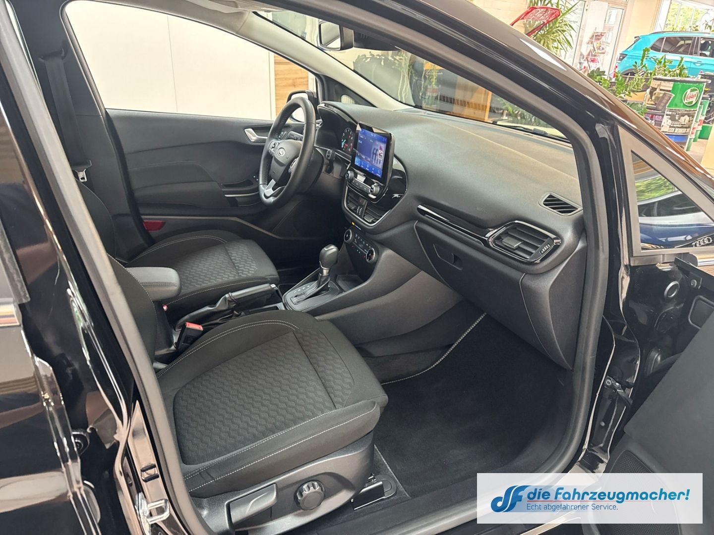 Ford Fiesta Titanium M-Hybrid - Samsaru's Car Outlet