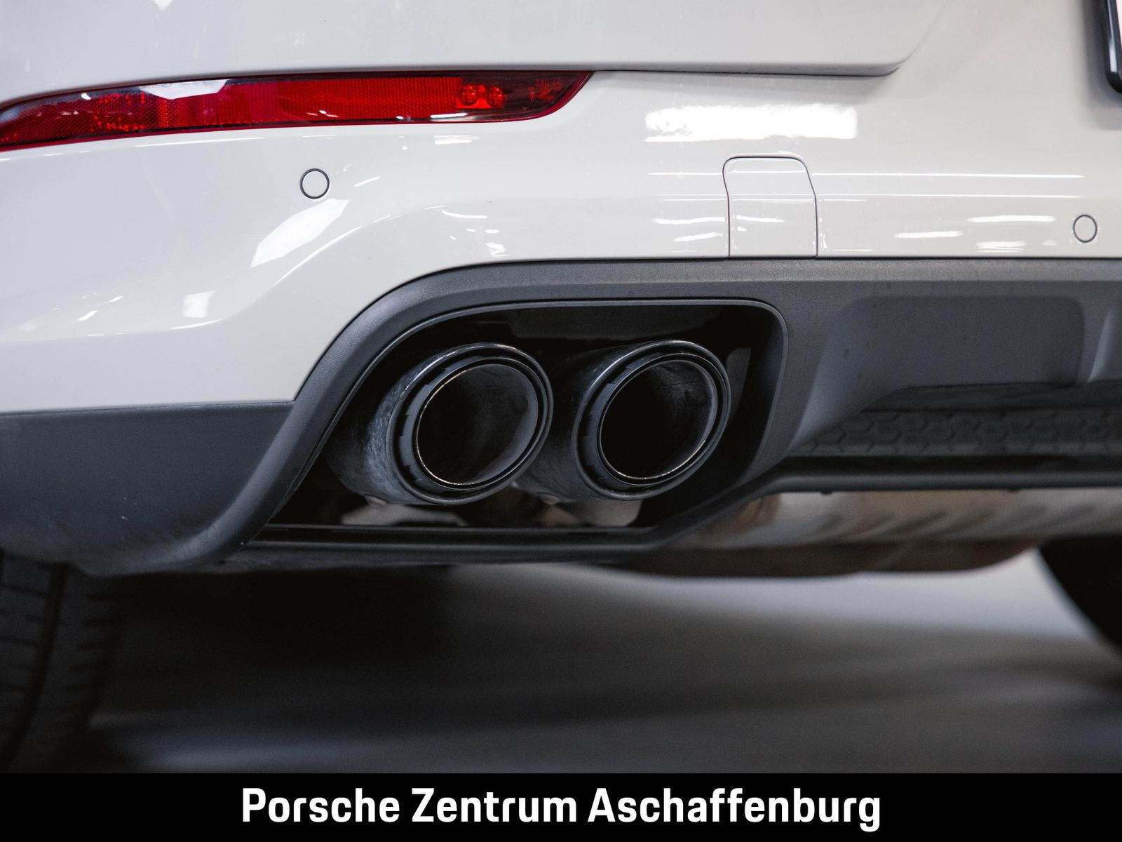 Porsche Cayenne Coupé Platinum Edition Luftfederung