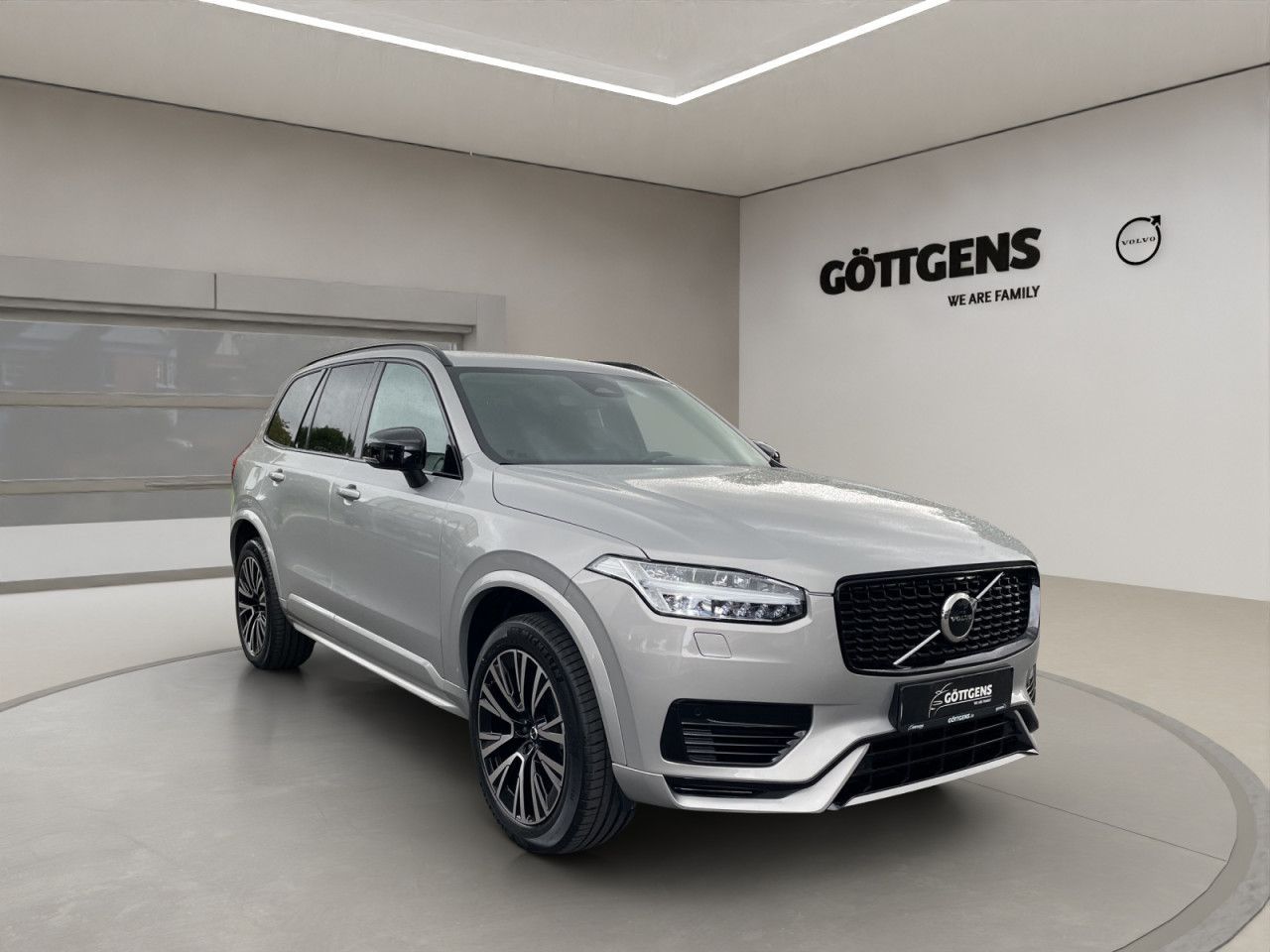 Volvo XC90 T8 AWD Plug-in Plus Dark 7S AHK NAVI