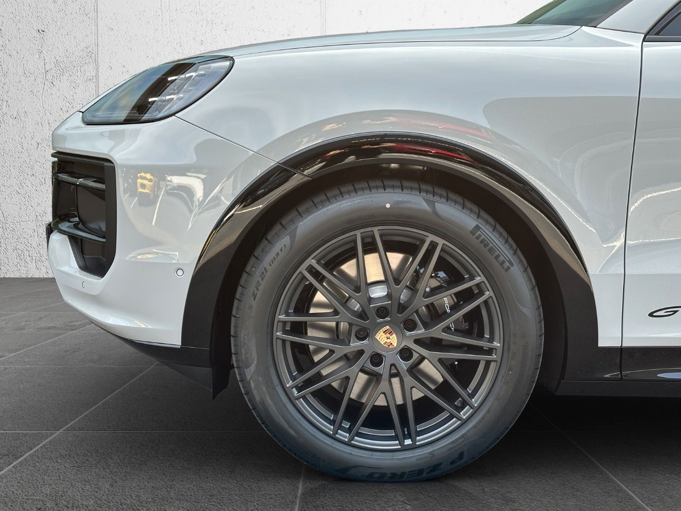 Porsche Cayenne GTS GT-Sportlenkrad PANO Sportsitze