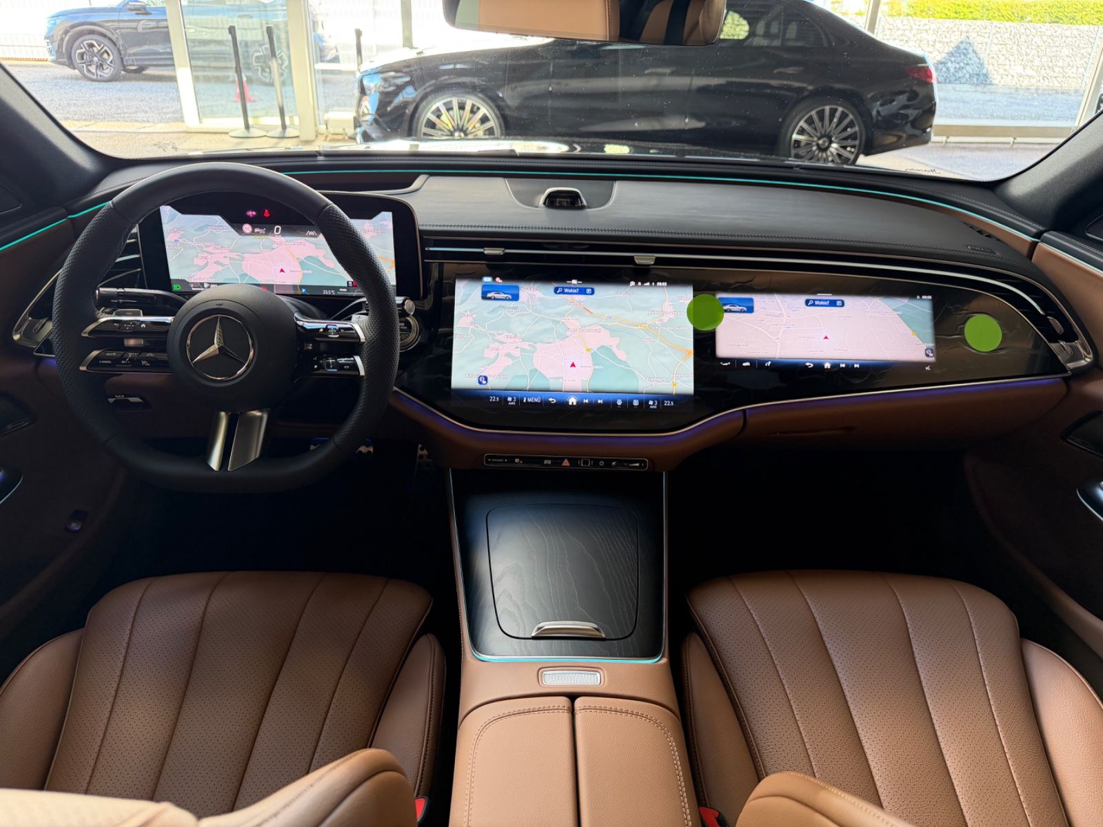 Mercedes-Benz E 220 d 4Matic  AMG PremiumPlus/Superscreen/21"