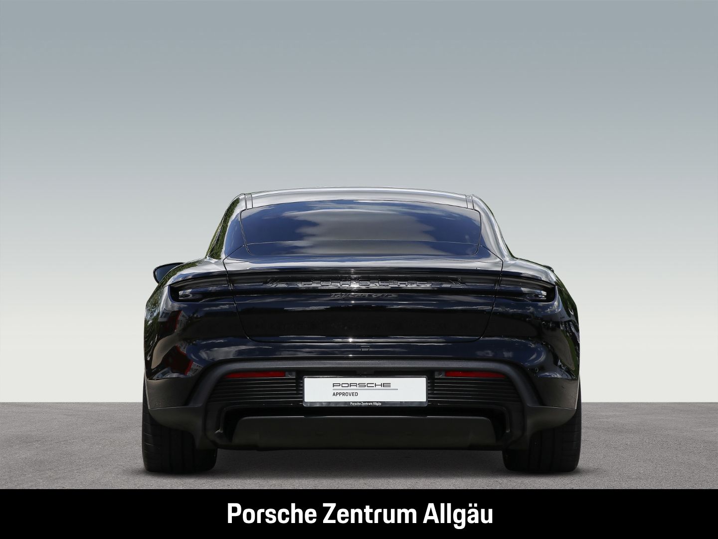 Porsche Taycan GTS BOSE Luftfederung Panorama InnoDrive