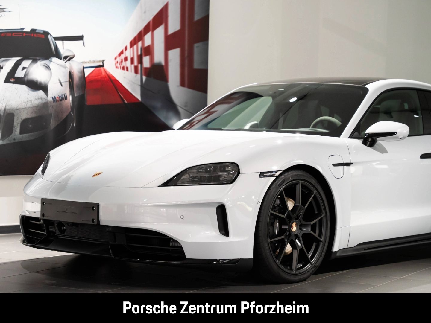 Porsche Taycan BOSE LED-Matrix Panoramadach Luftfederung