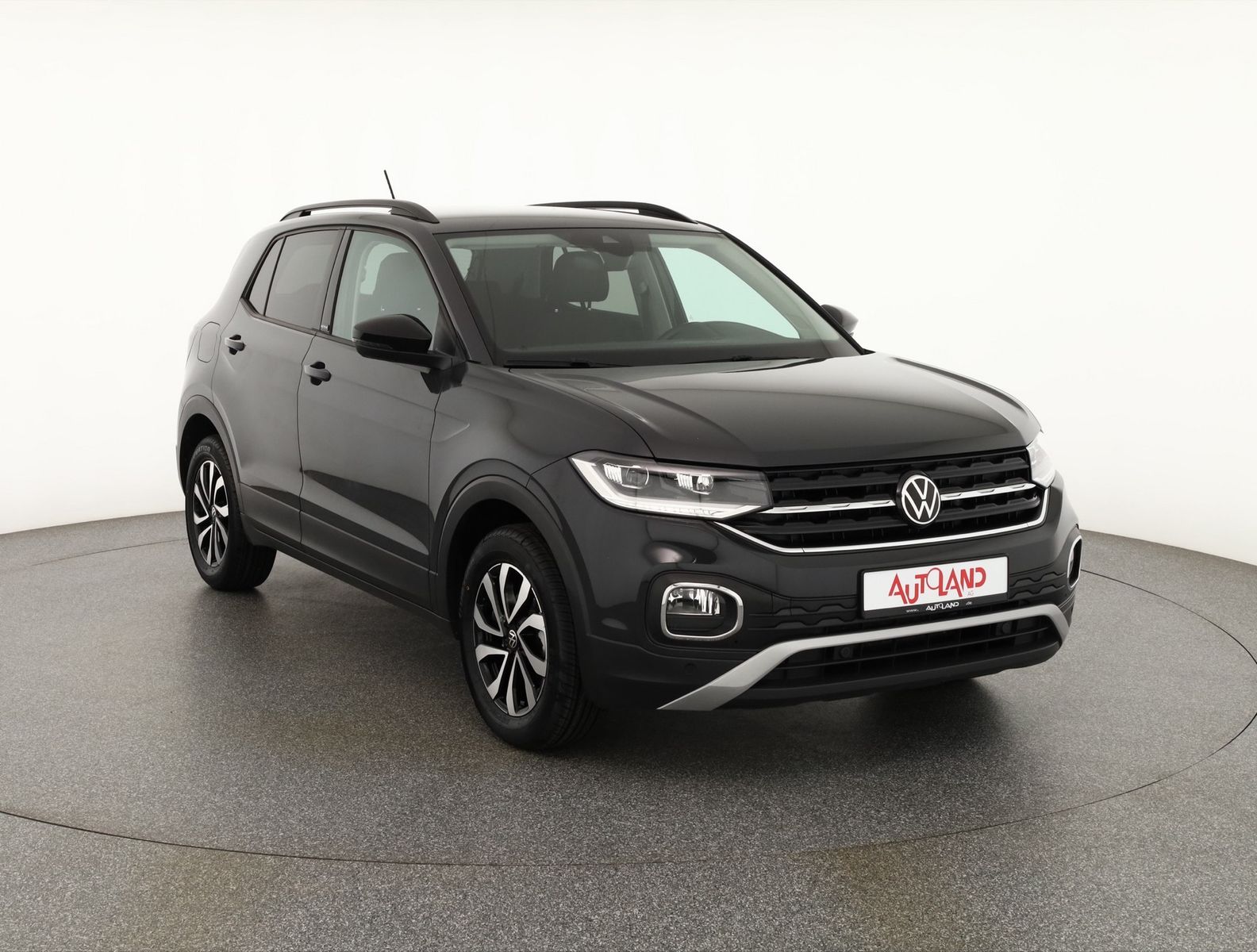 Volkswagen T-Cross 1.0 TSI Active - Samsaru's Car Outlet