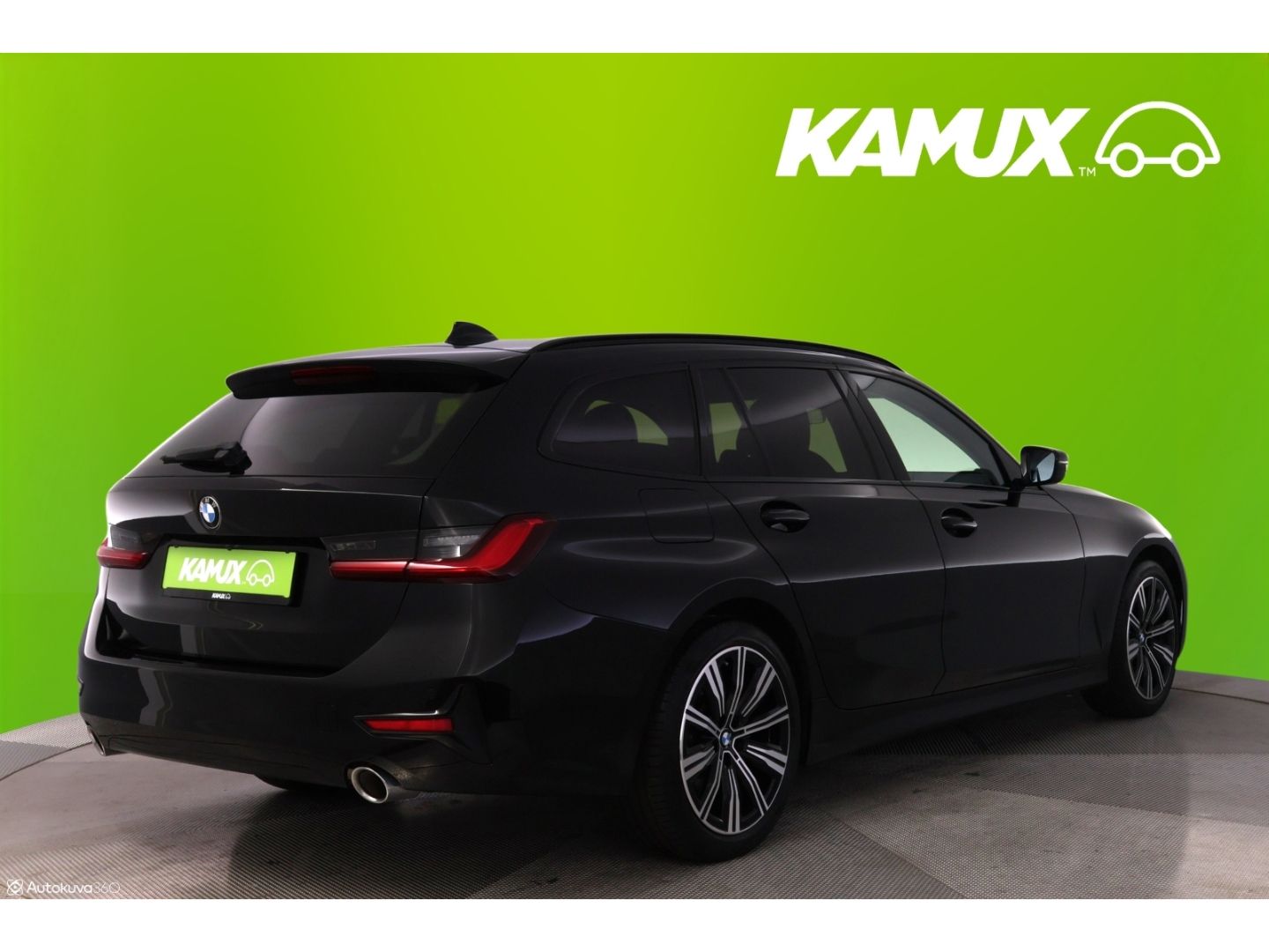 BMW 330 i Touring Steptronic Sport Line - Samsaru's Car Outlet
