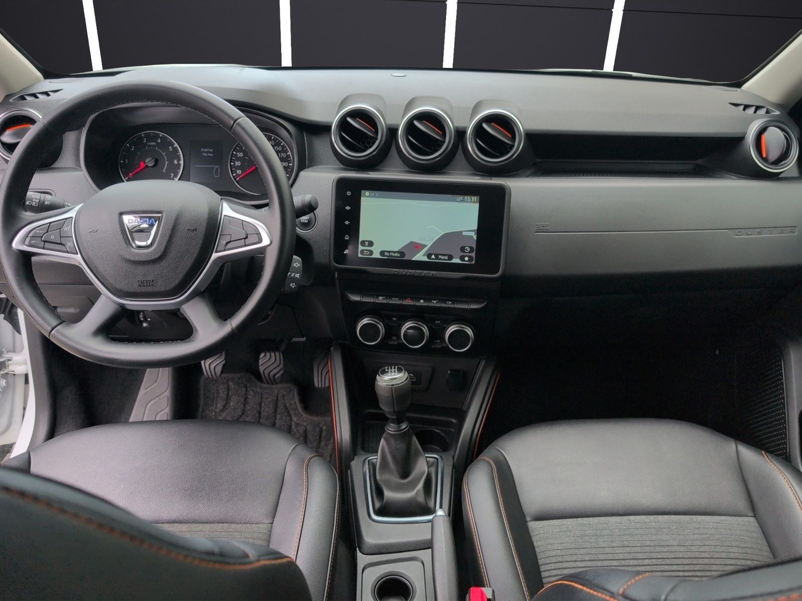 Dacia Duster Extreme TCe 130 2WD - Samsaru's Car Outlet