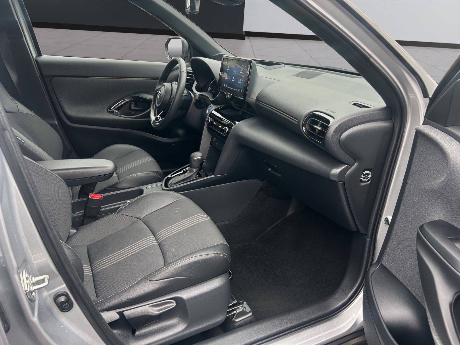 Toyota Yaris Cross Hybrid Adventure*HUD*MatrixLED*TWW*