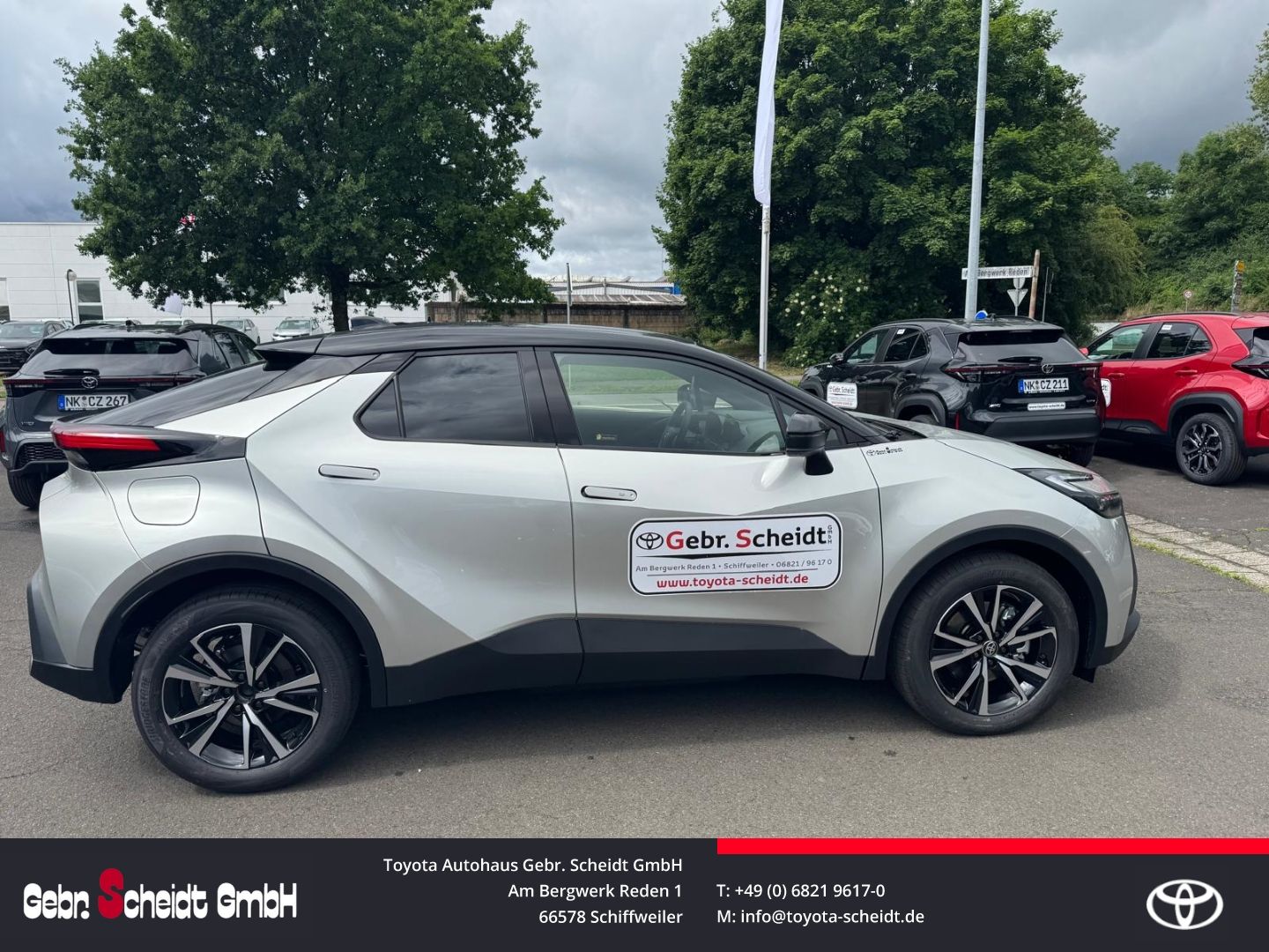 Toyota C-HR Plug-In Hybrid FWD Team D  Elektr. Heckkl L