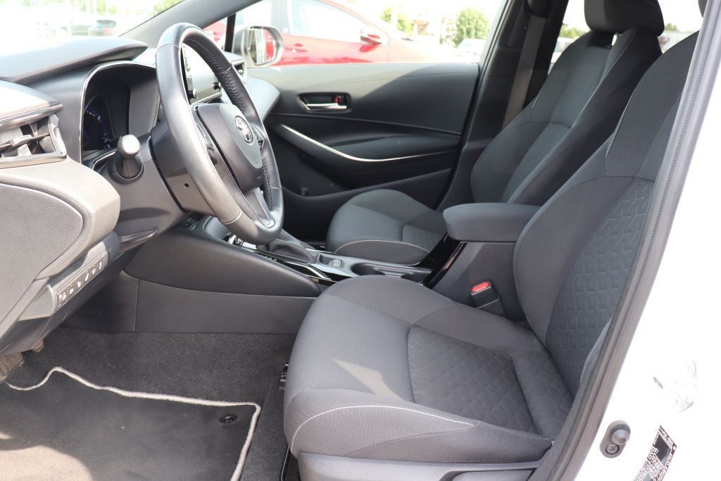 Toyota Corolla 1.8 Hybrid - Samsaru's Car Outlet