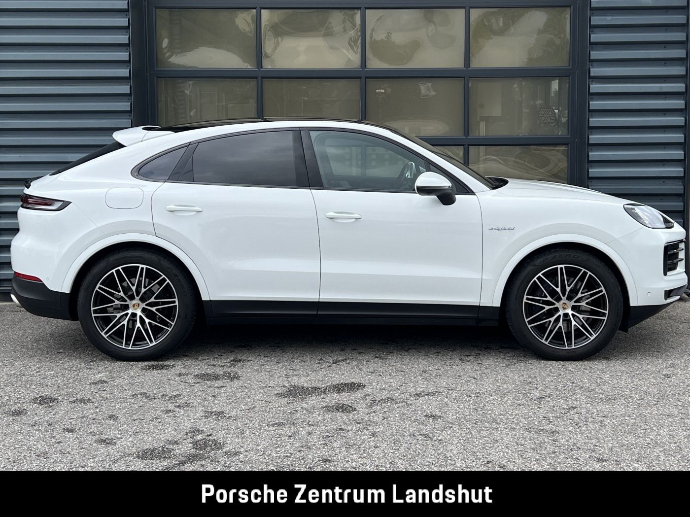 Porsche Cayenne E-Hybrid Coupe |21-Zoll RS Spyder Design