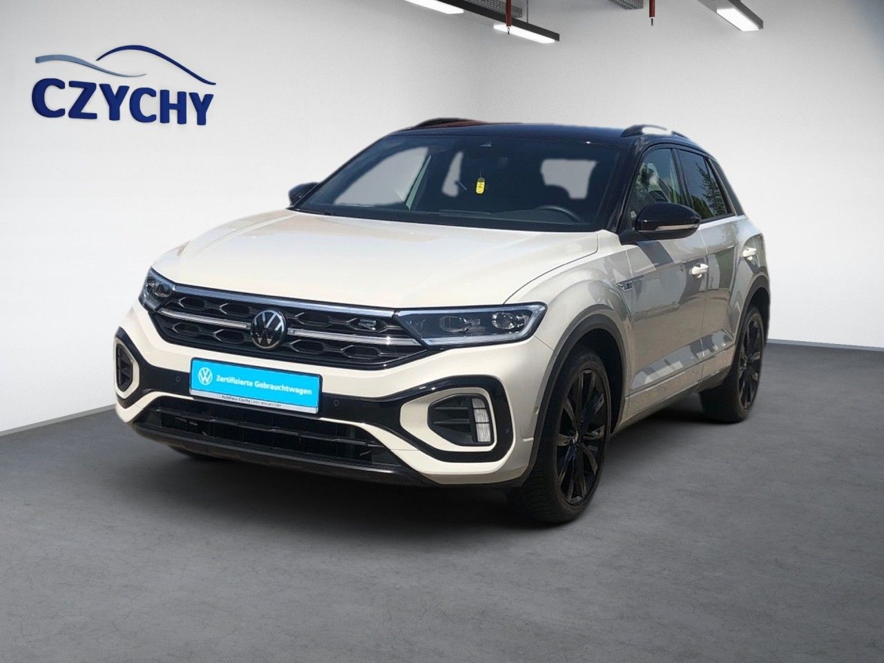 Volkswagen T-Roc 2.0 l TDI DSG R-Line+ - Samsaru's Car Outlet