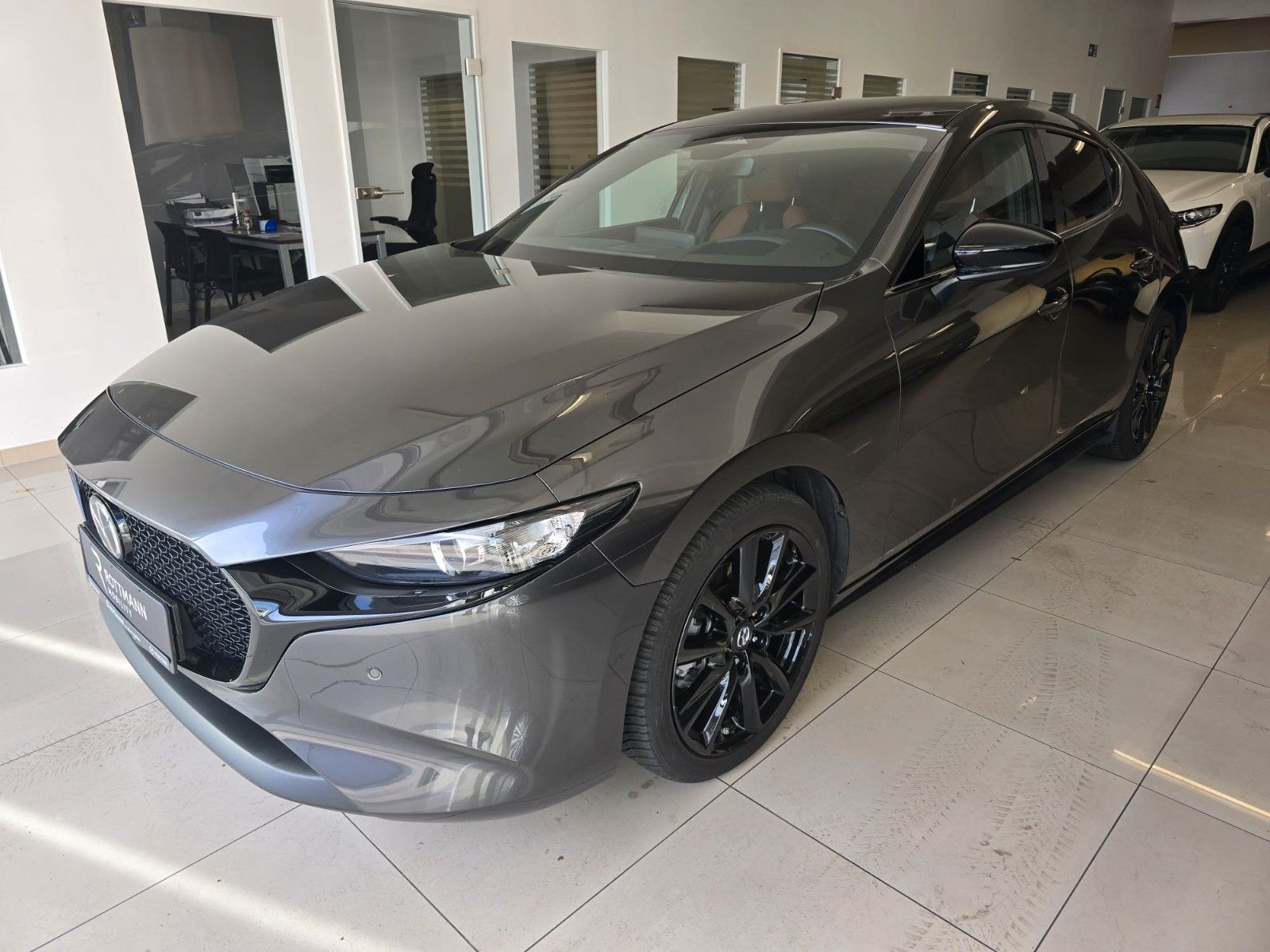 Mazda 3 Lim. 5-trg. Nagisa FWD 2.5l 140ps*HUD*RFK*BOSE