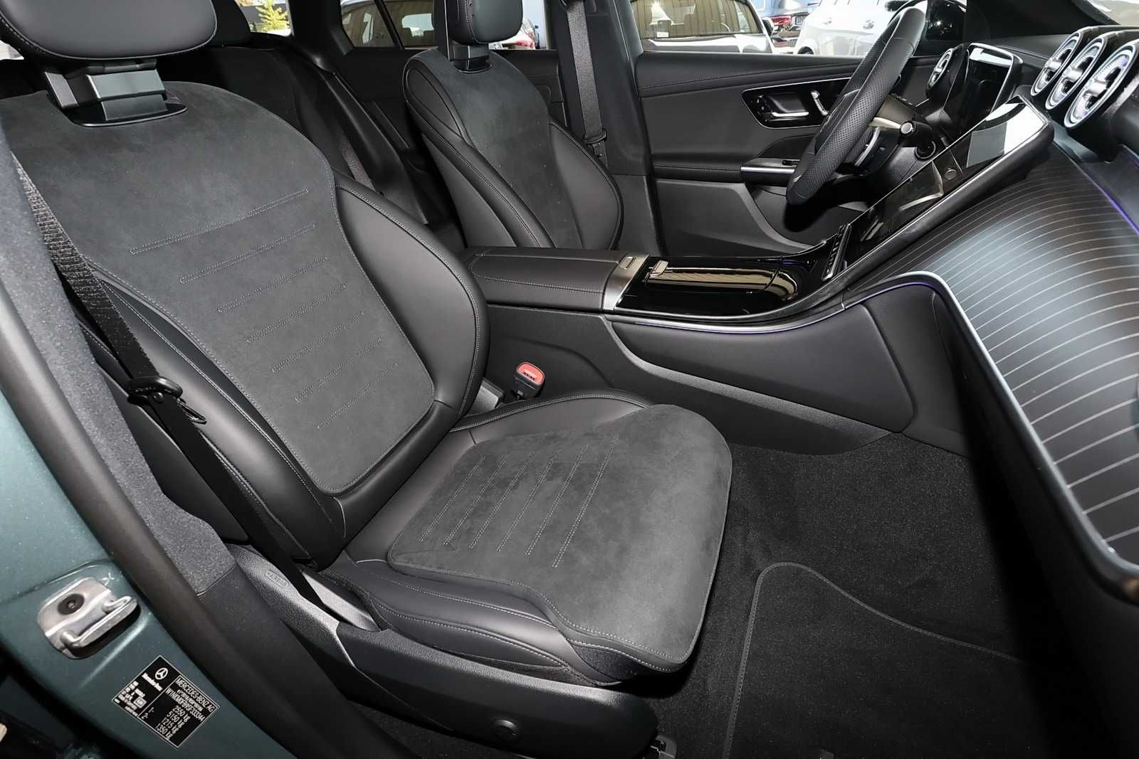 Mercedes-Benz GLC 220 d 4M AMG 360°+DIG-LED+Pano+AHK+Distronic