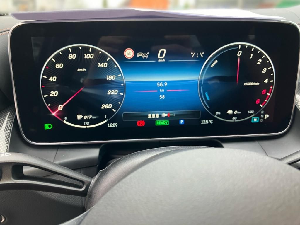 Mercedes-Benz GLC 300 de 4M AMG - Samsaru's Car Outlet