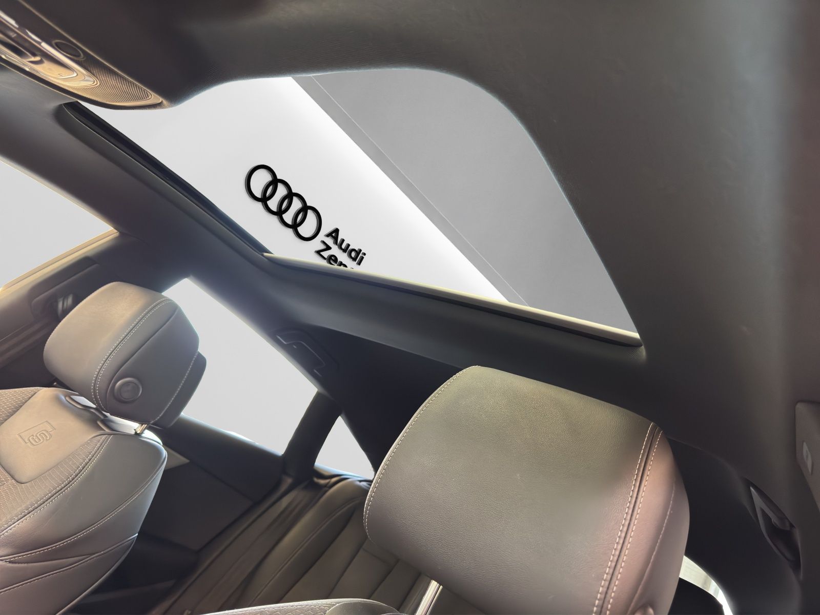 Audi A5 Sportback 45 TFSI quattro S line HuD Pano AHK