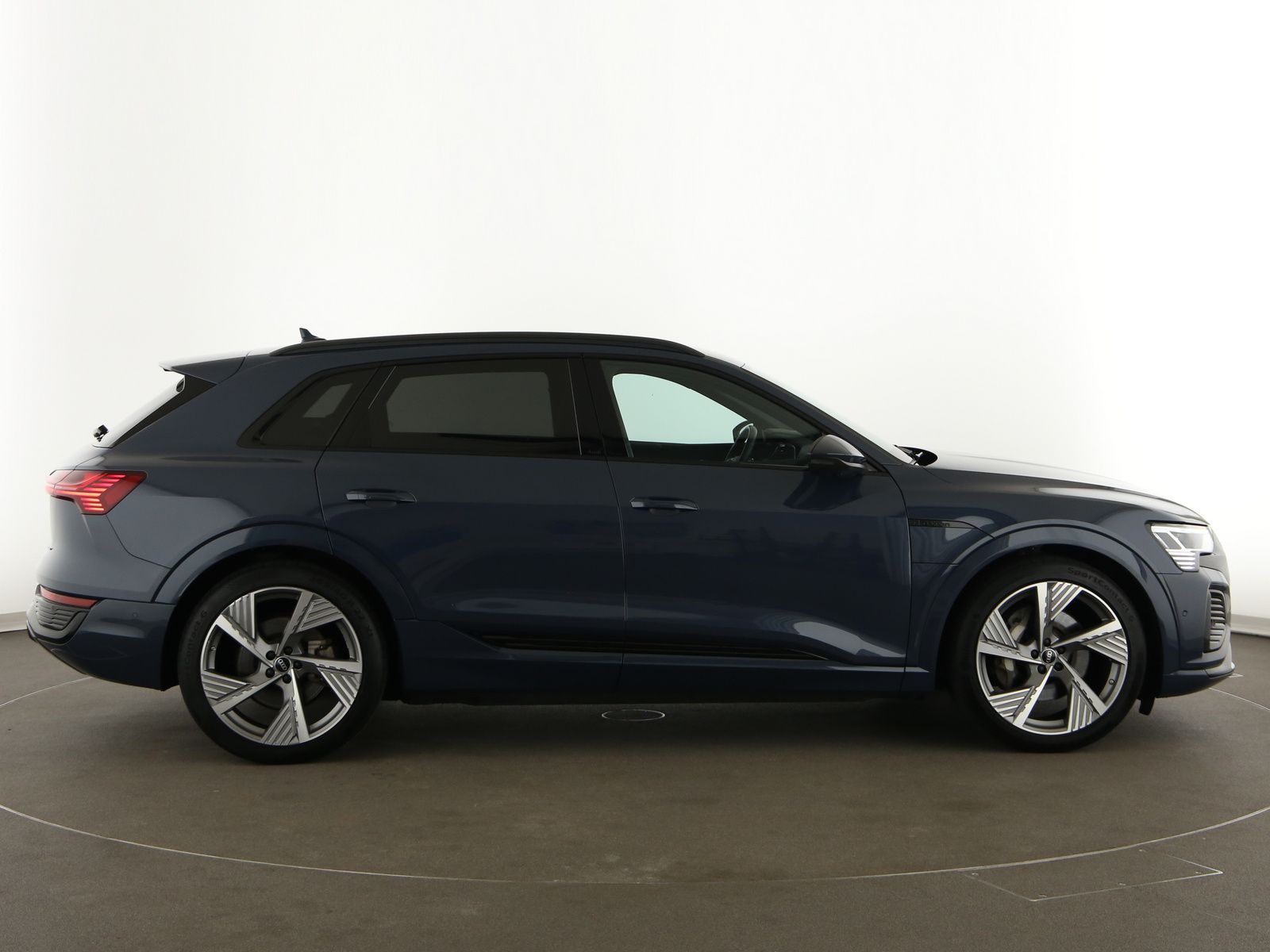 Audi Q8 e-tron 50 quattro S line  LED Navi Leder Head