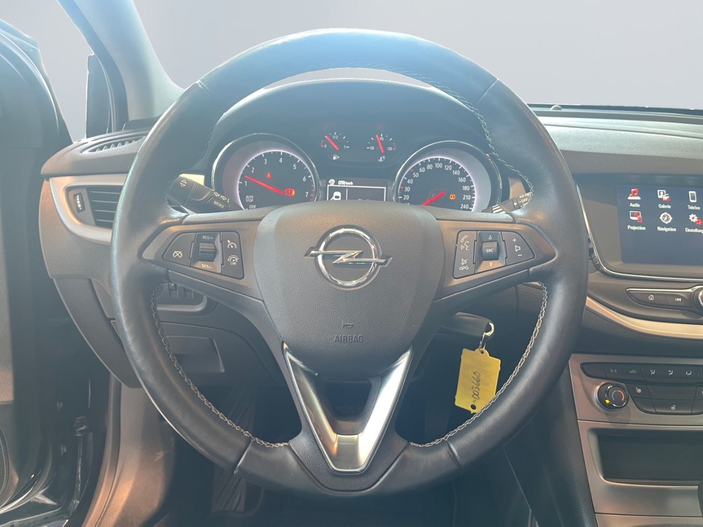 Opel Astra 1.2 Turbo ST Edition - Samsaru's Car Outlet