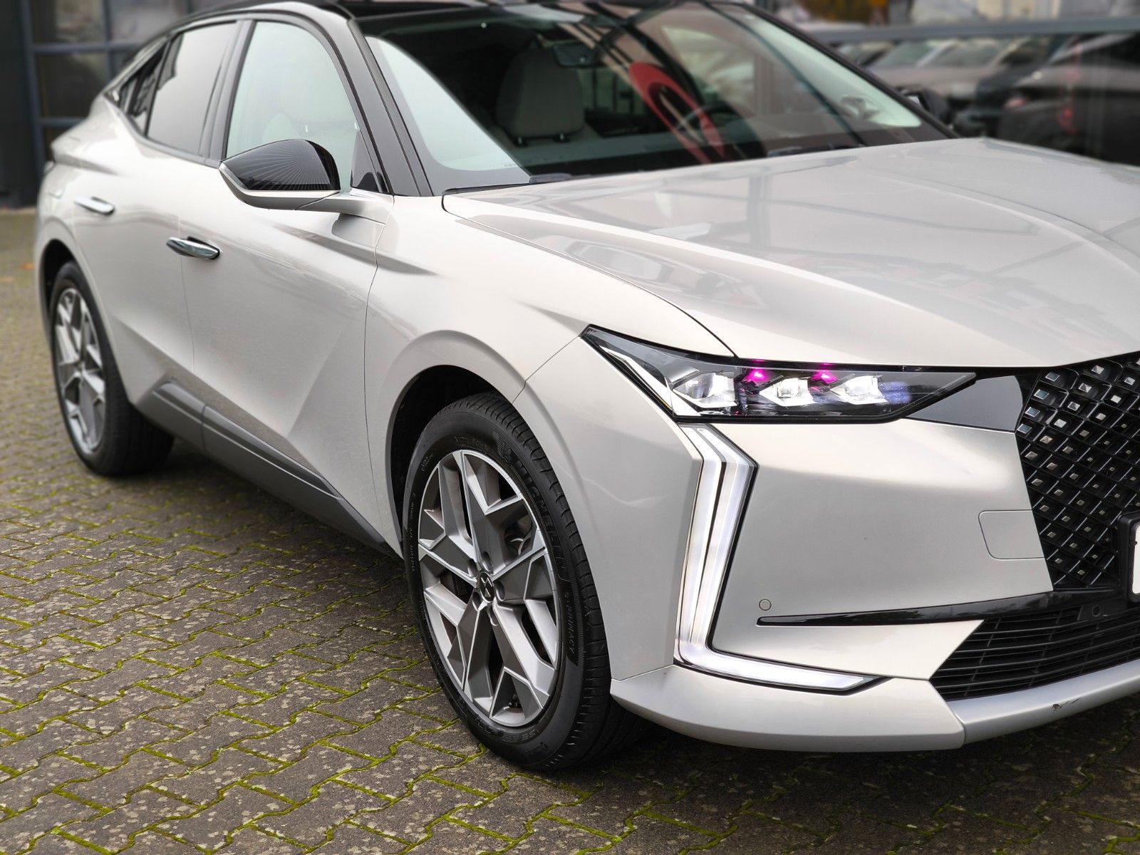 DS Automobiles DS 4 Esprit de Voyage PureTech 130