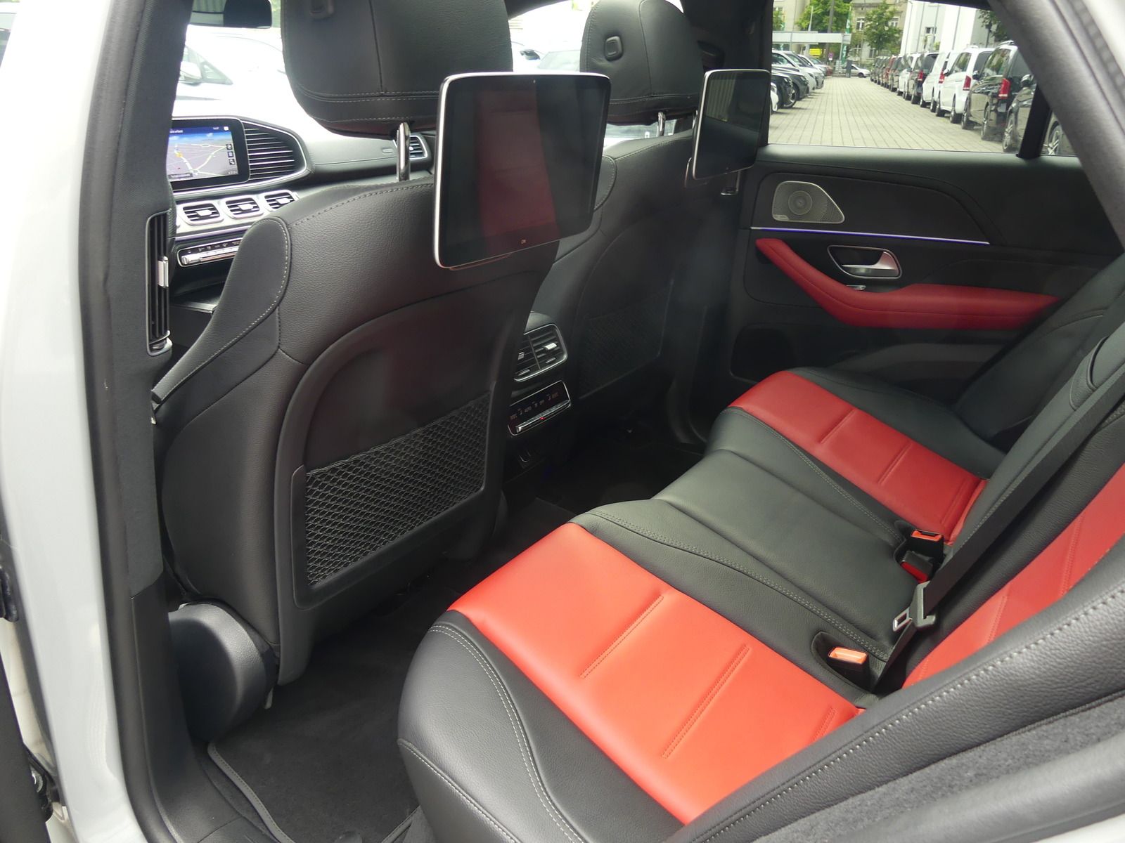 Mercedes-Benz GLE 400 d 4M Coupe AMG REARTV/PANO/22''/HEAD/BUR