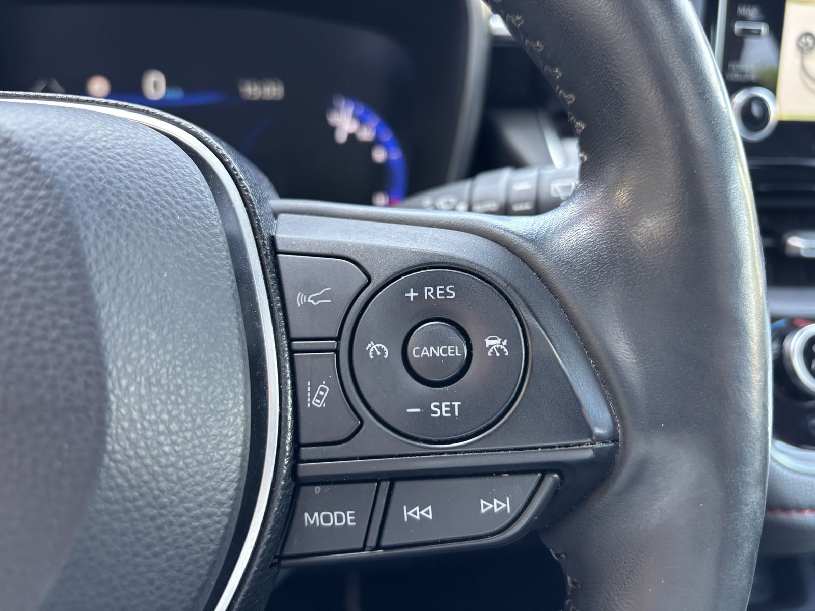 Toyota Corolla Touring Sports Hybrid Lounge - Samsaru's Car Outlet