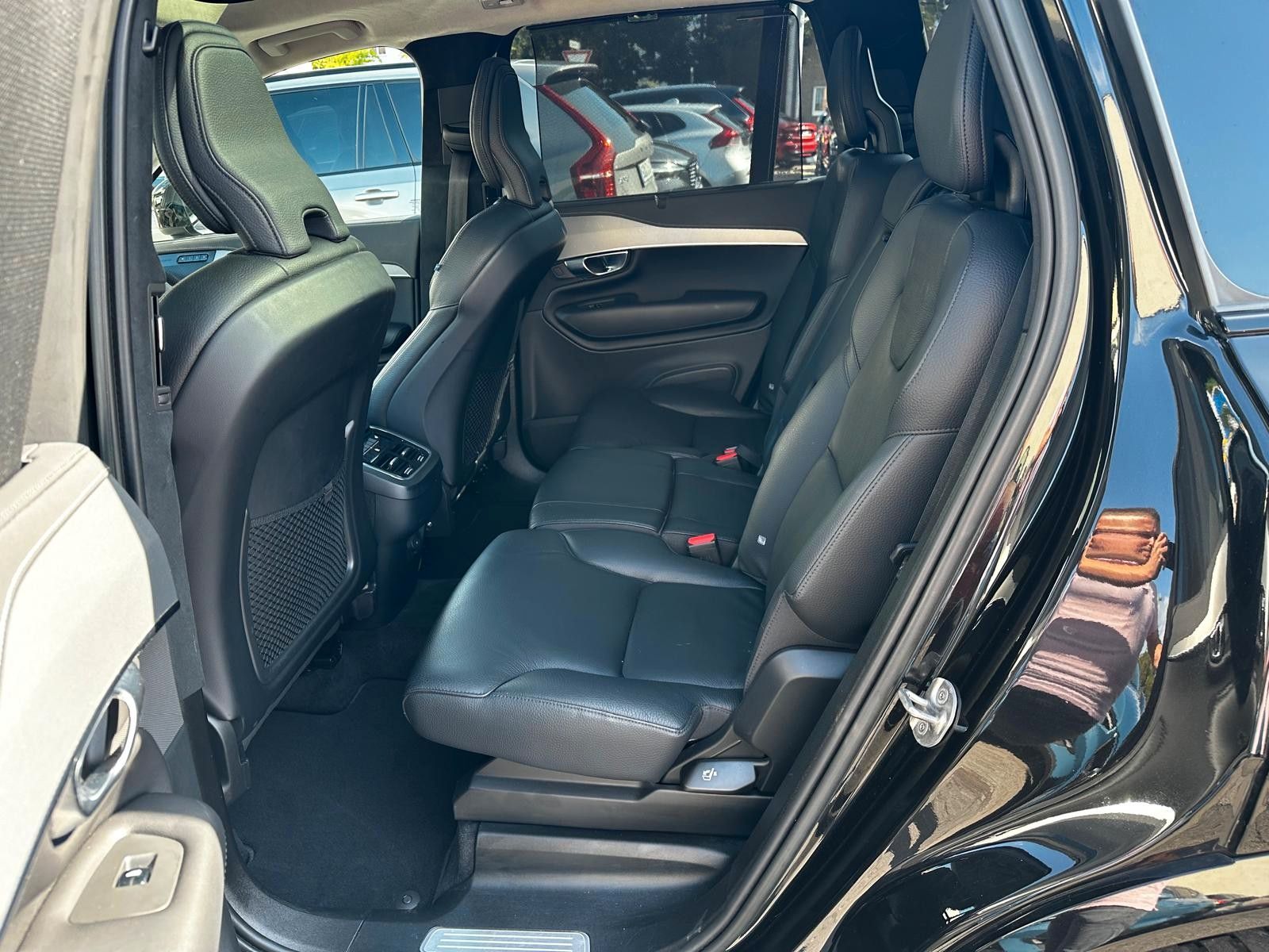 Volvo XC90 B5 AWD Ultimate 7-Sitz,AHK,360°,HUD,PANO