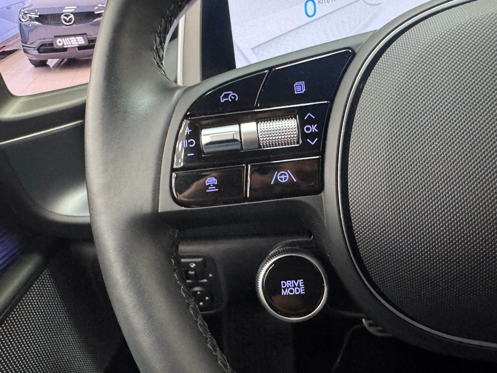 Hyundai IONIQ 6 77,4kWh 325ps 4WD Uniq 360°K/BOSE/DIGI