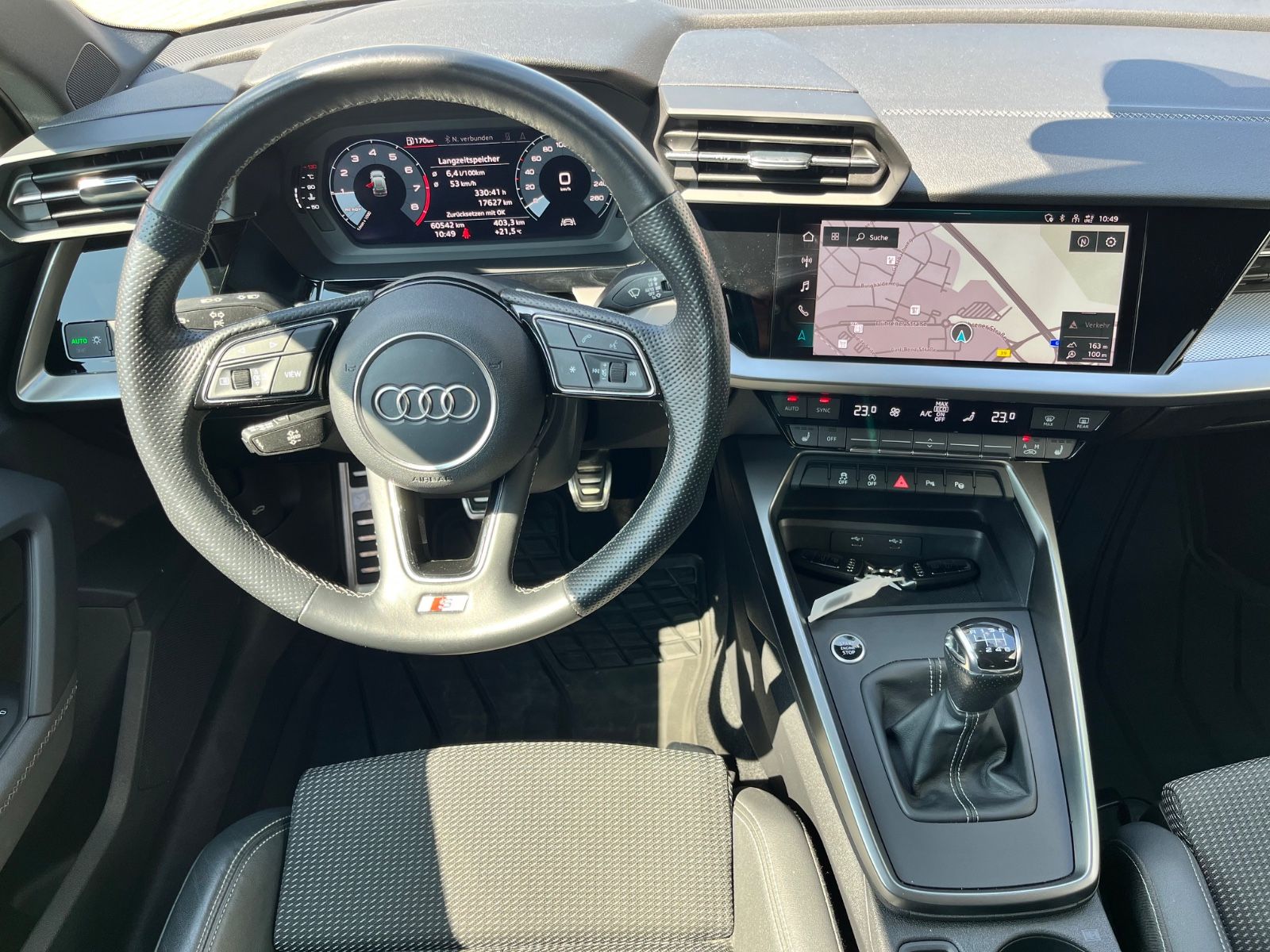 Audi A3 Sportback 35 TFSI S line - Samsaru's Car Outlet