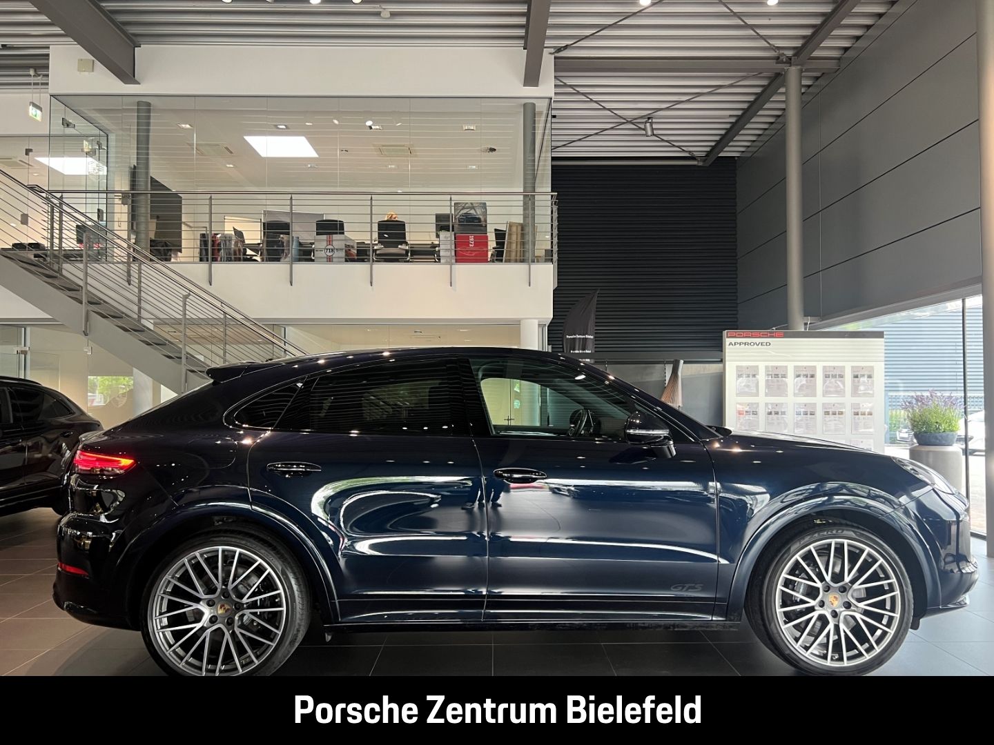 Porsche Cayenne GTS Coupe BOSE Panoramadach InnoDrive