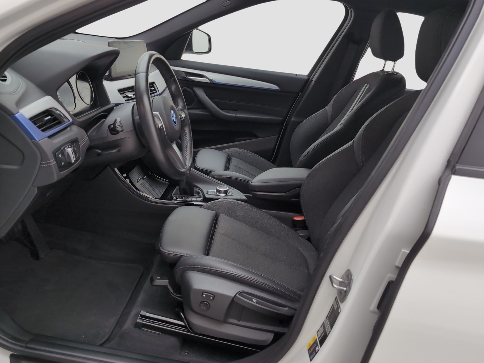 BMW X1 xDrive25e M Sport - Samsaru's Car Outlet