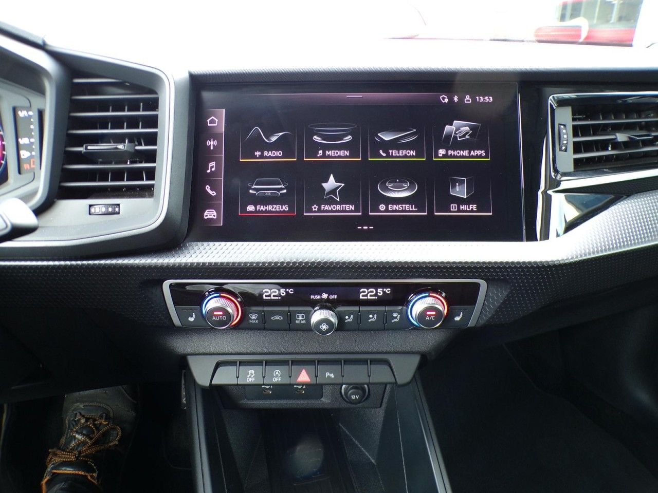 Audi A1 SPORTBACK 25 TFSI S-TRONIC - Samsaru's Car Outlet