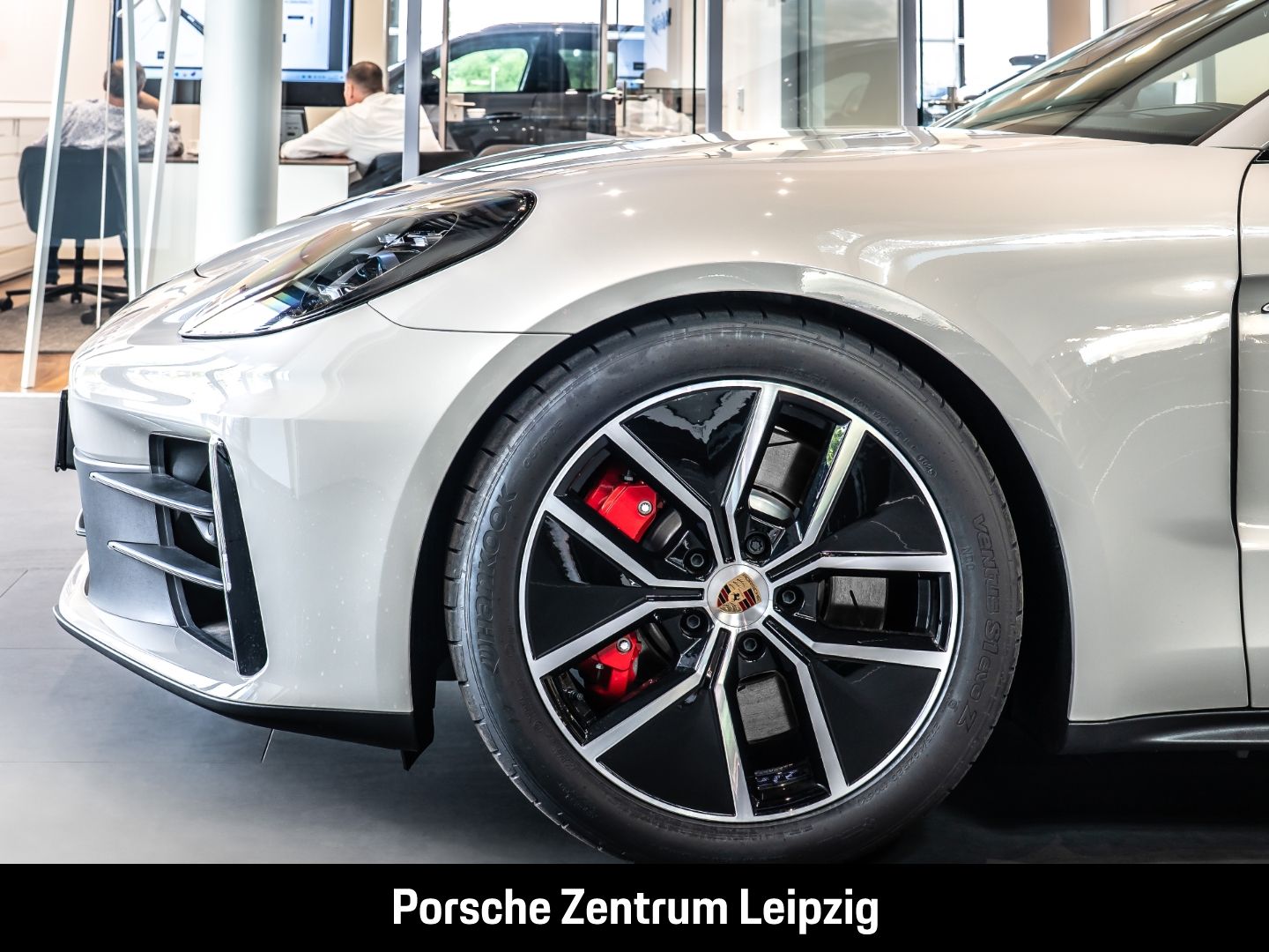 Porsche Panamera 4S E-Hybrid Sportabgas HA-Lenkung HUD