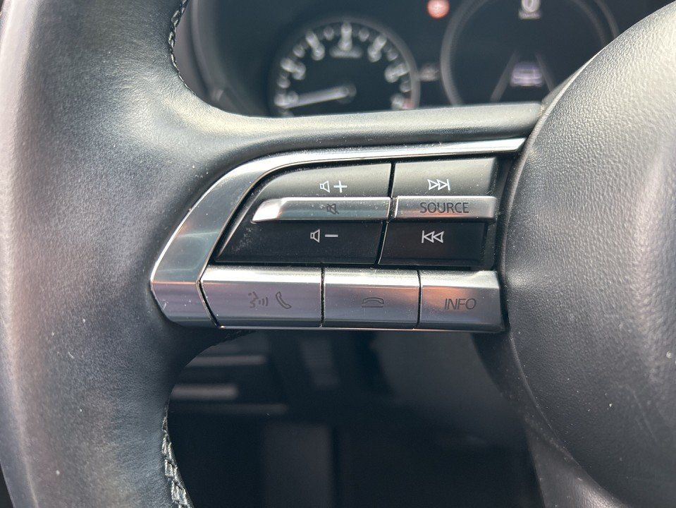Mazda 3 2.0l "Selection" "NAVI" M Hybrid