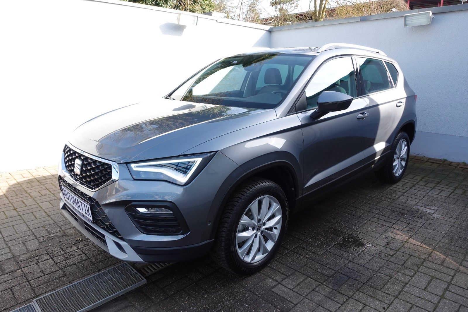 Seat Ateca 1,5 TSI DSG Style AHK RFK ACC NAV