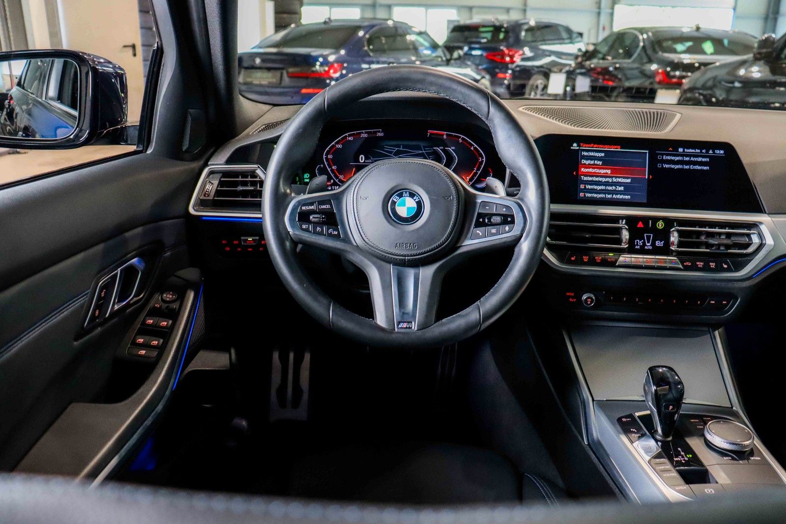 BMW 330i M SPORT SHADOW - Samsaru's Car Outlet
