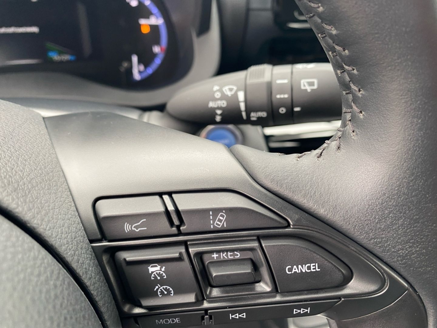 Toyota Yaris Cross Hybrid 1.5 Team Deutschland *CarPlay
