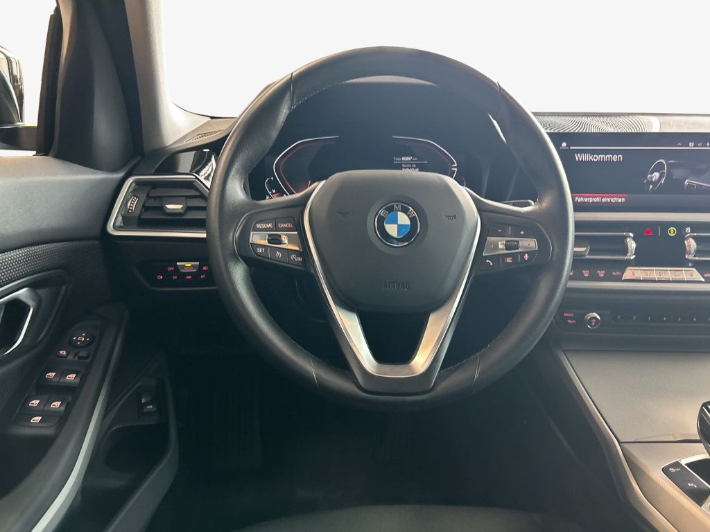 BMW 320d Touring Aut. Advantage - Samsaru's Car Outlet