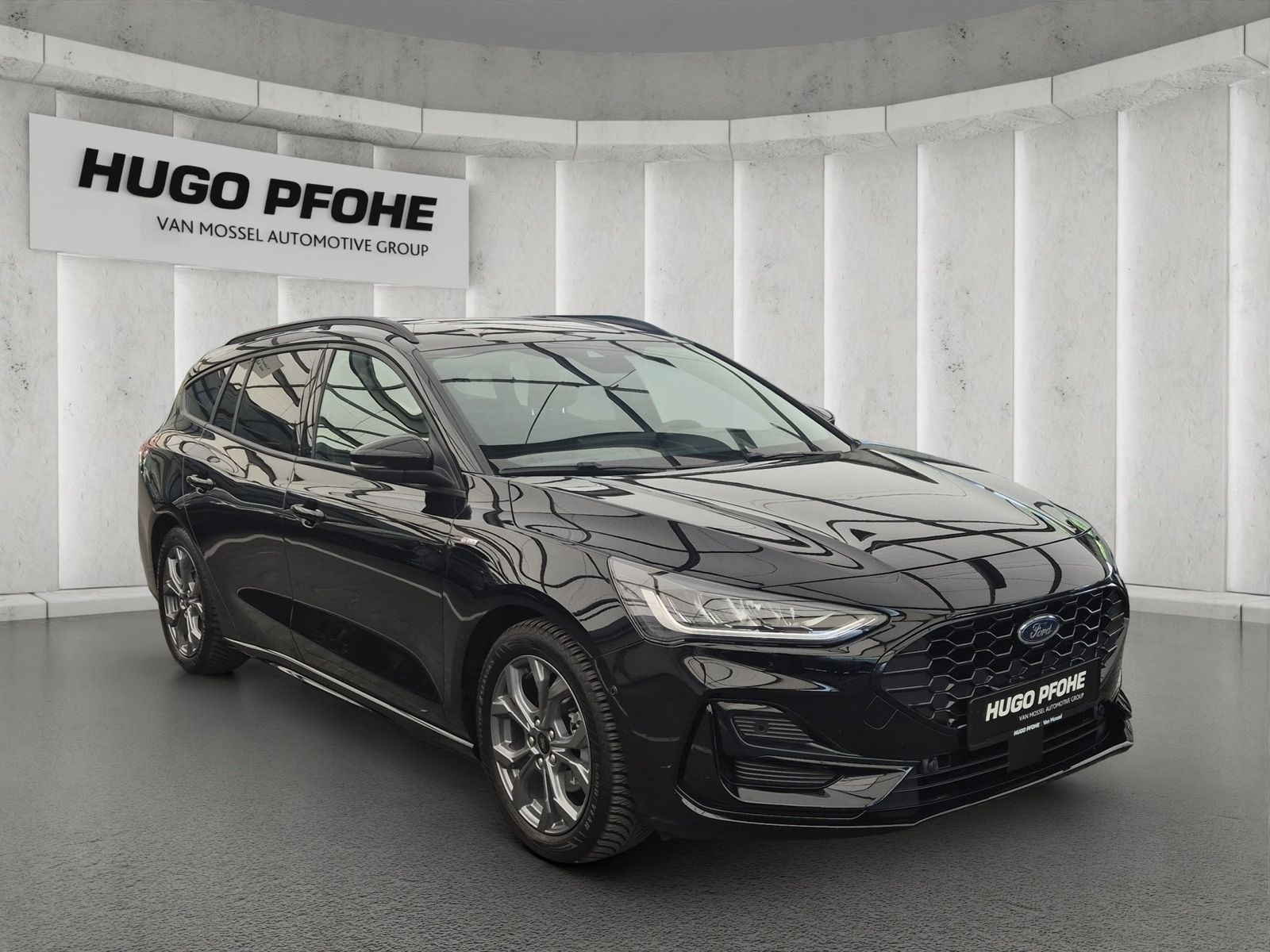 Ford Focus ST-Line X Turnier Aut.*AHK*ACC*HUD*KAM*NAV