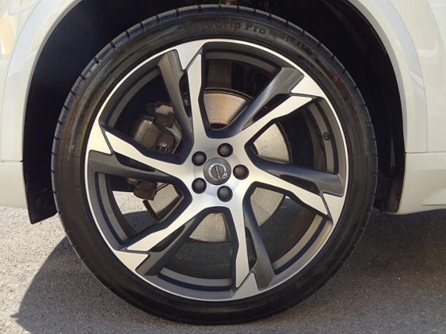 Volvo XC90 T8 R Design Plug-In AHK Luftfw HUD ACC 22"