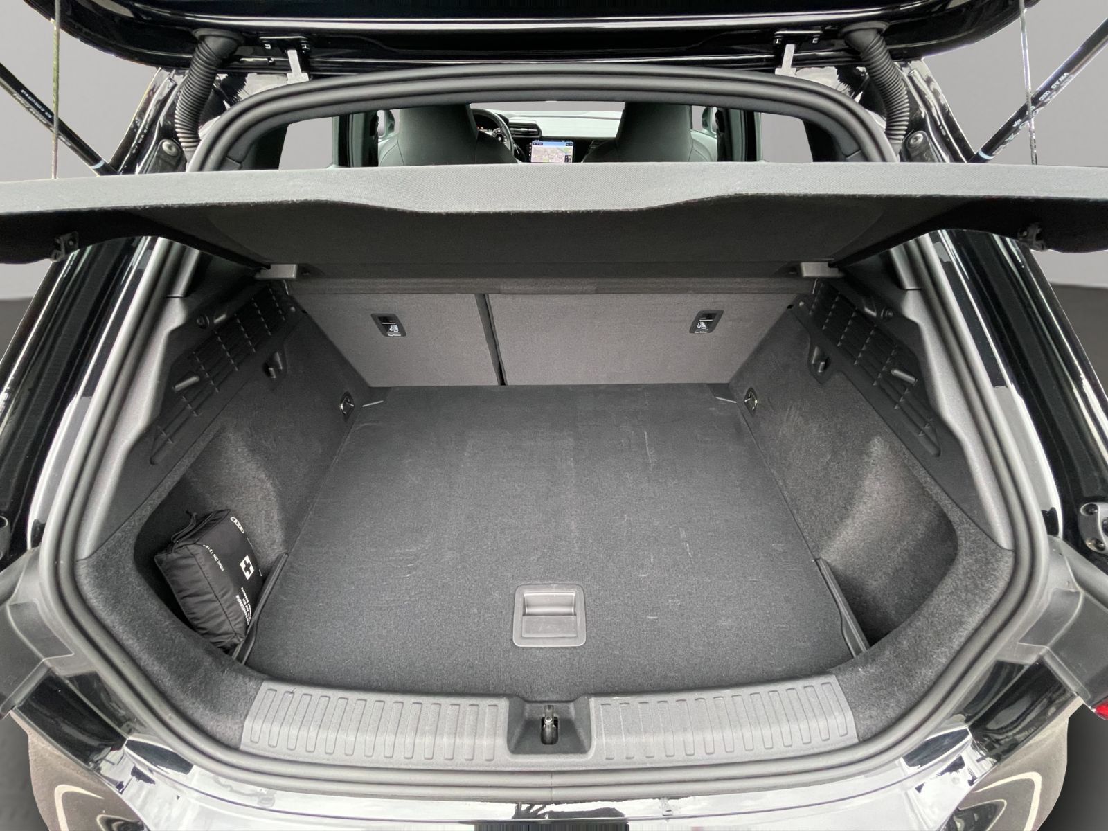 Audi A3 Sportback 30 TFSI LED Navi PDC+ Teilleder