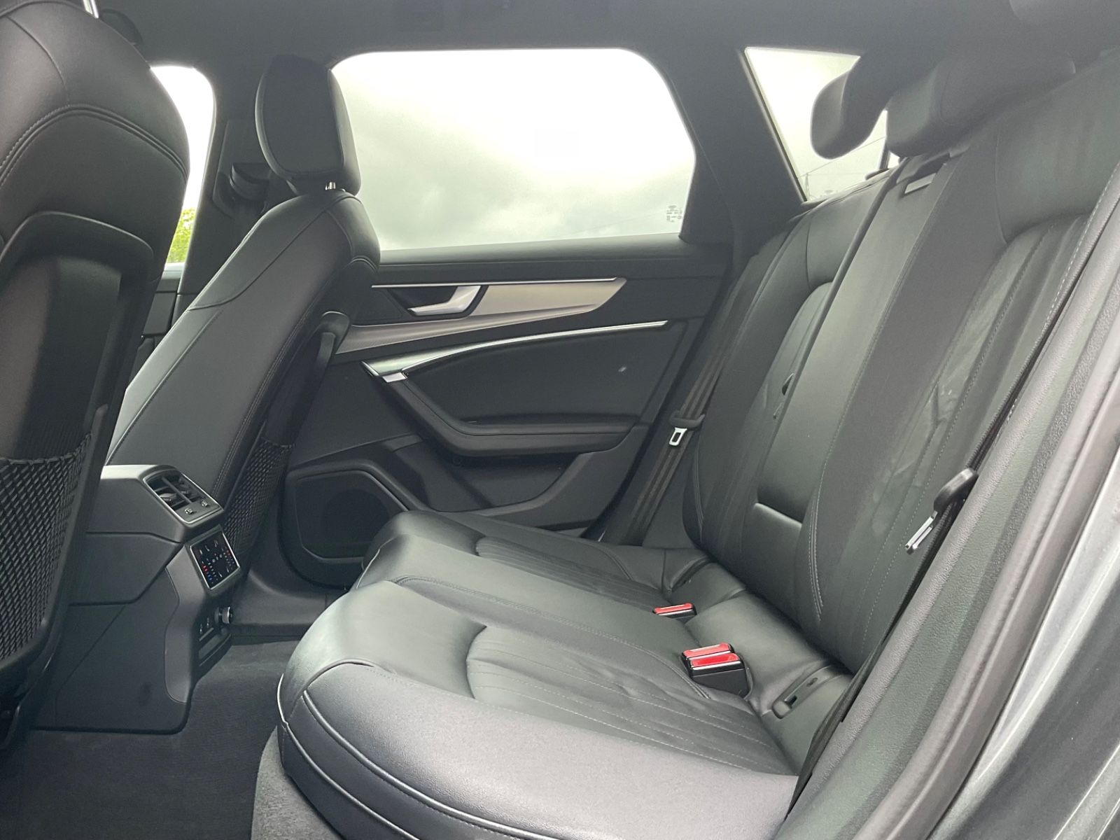 Audi A6 Av.45 TFSI quattro design S line - Samsaru's Car Outlet