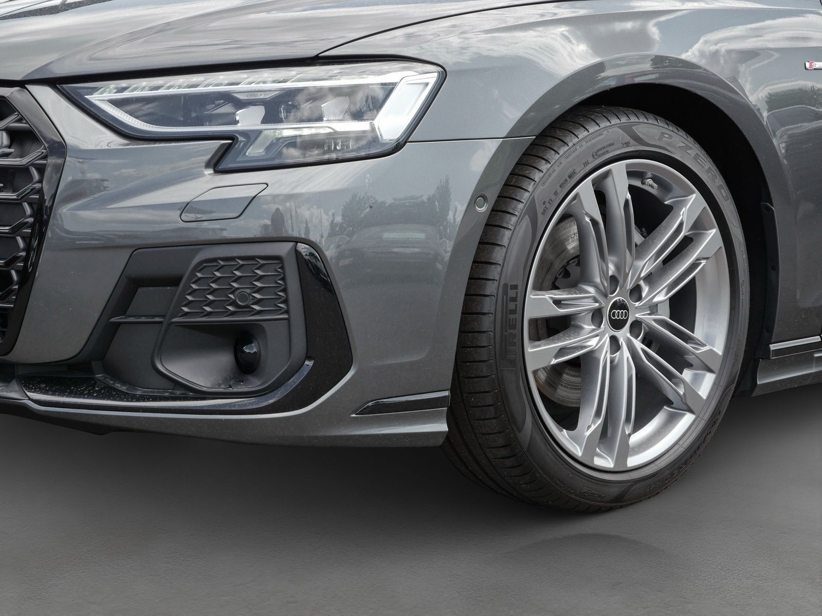 Audi A8 Lang 50 TDI qu. S line - Samsaru's Car Outlet