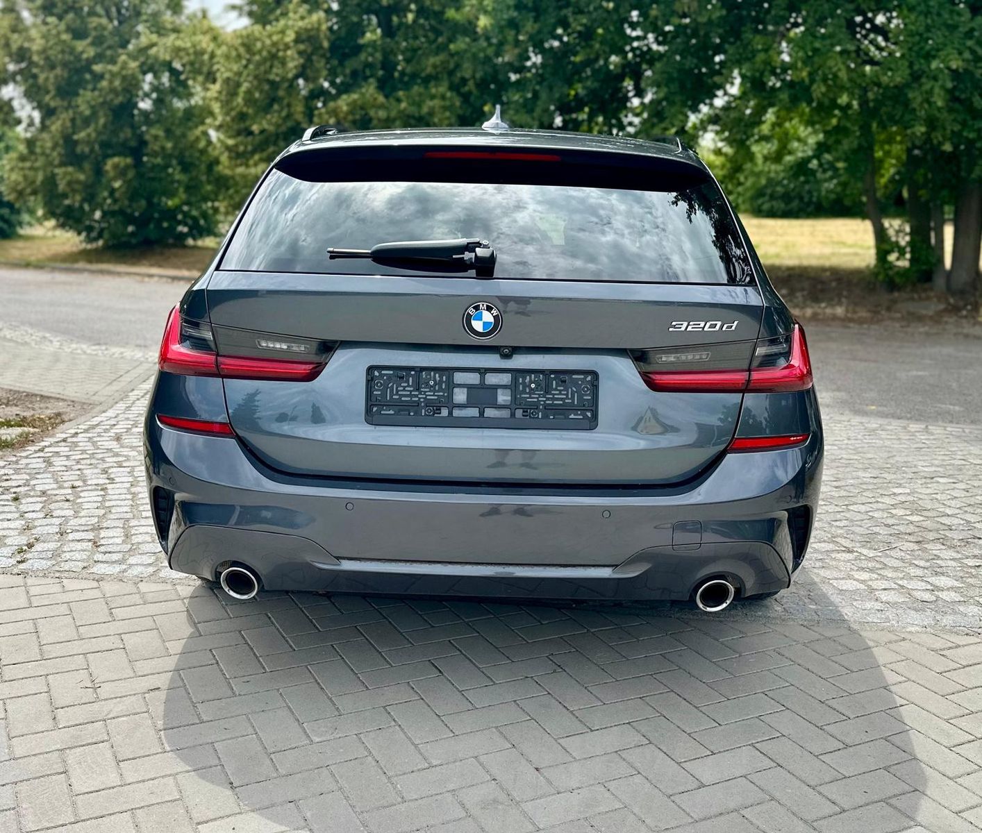 BMW 320 d Touring M Sport - Samsaru's Car Outlet