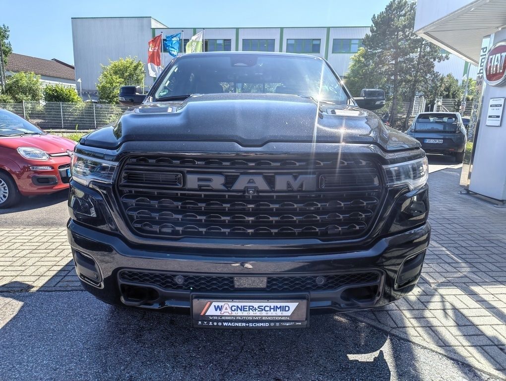 Dodge RAM 1500 Limited Night 3.0 l I6 HO 100