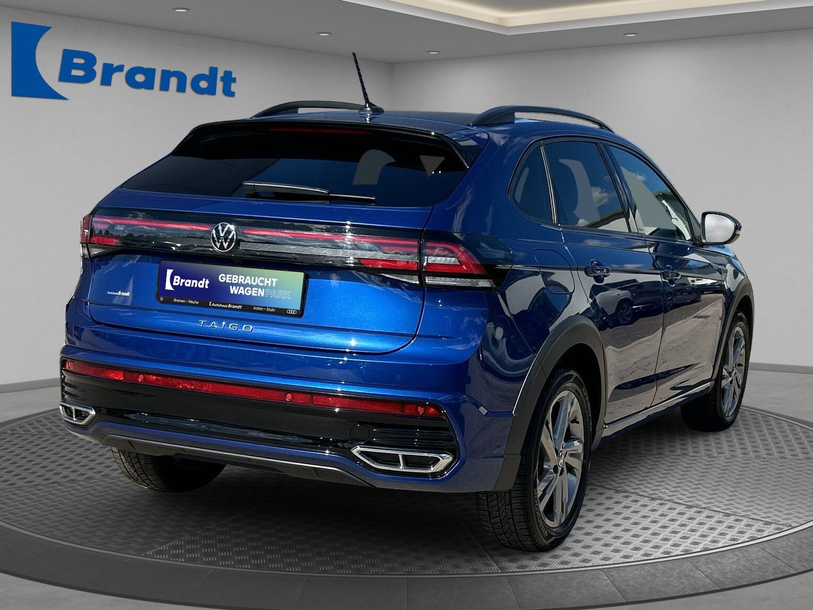 Volkswagen Taigo 1.5 TSI R-LINE - Samsaru's Car Outlet